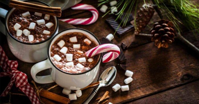 The 10 Hot Chocolate Benefits (Good for Your Skin & Brain)
