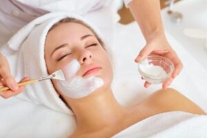 Face Waxing for Women Procedure, Safety, and Cost