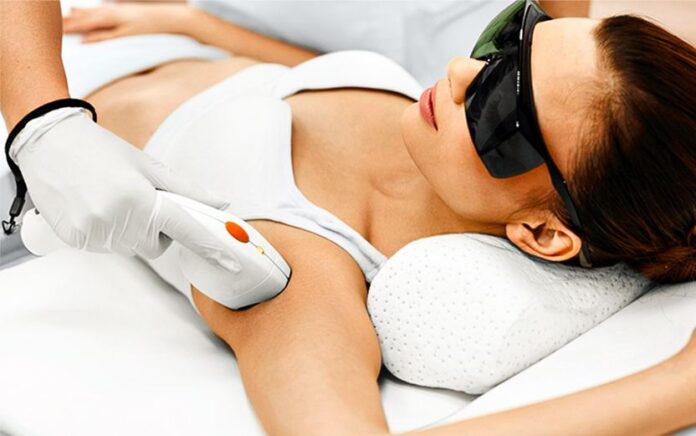 IPL vs. Salon Laser Hair Removal: Which is Better? 
