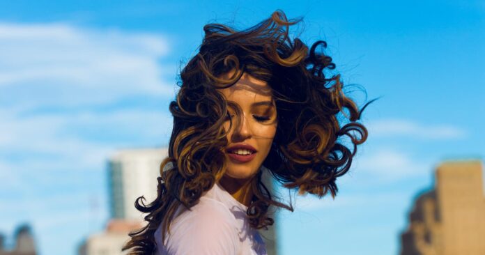 The 10 Best Hair Stylers for Wavy Hair in 2023
