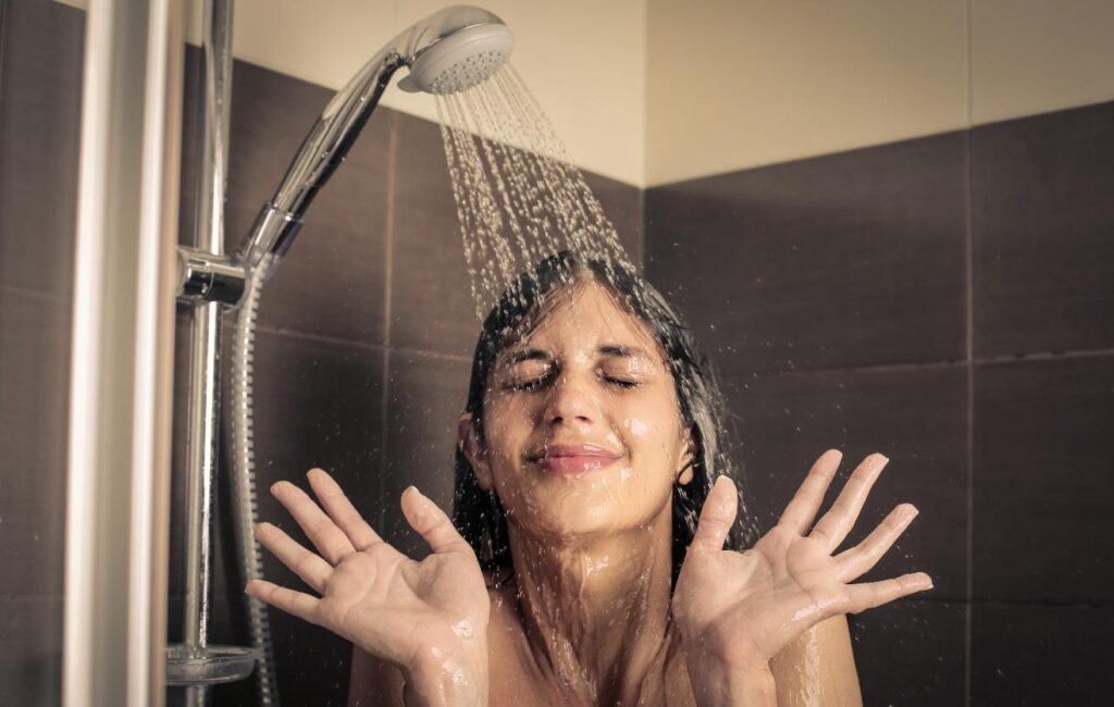 Can Cold Showers Burn Fat? And Do Ice Baths Burn Fat? Ulike