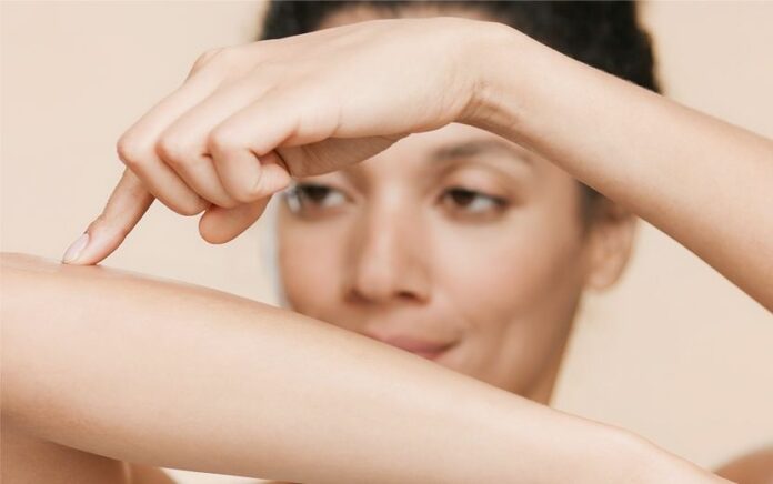 How Does IPL Hair Removal Work? | Dr Davin Lim