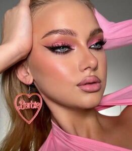 Tips to Get a Barbie-Inspired Makeup Look