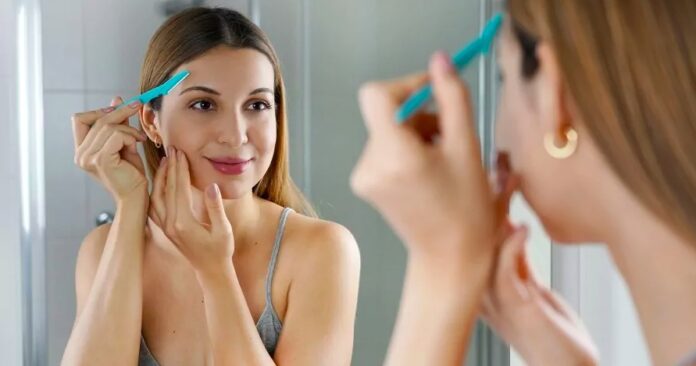 10 Best Eyebrow Razors and Trimmers for Women (2023)
