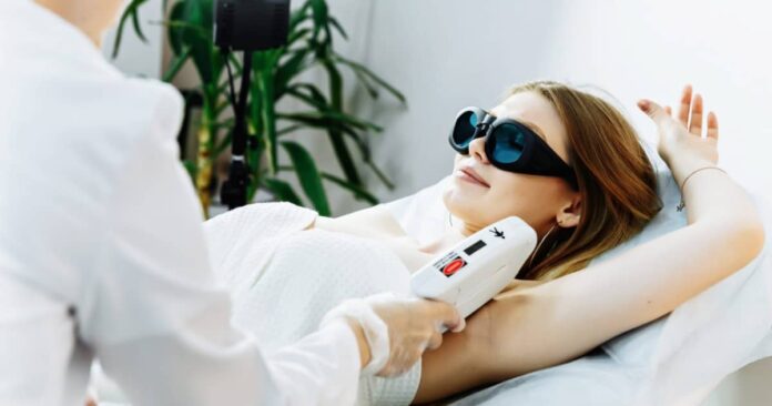 The 9 Eco-Friendly & Sustainable Hair Removal Options