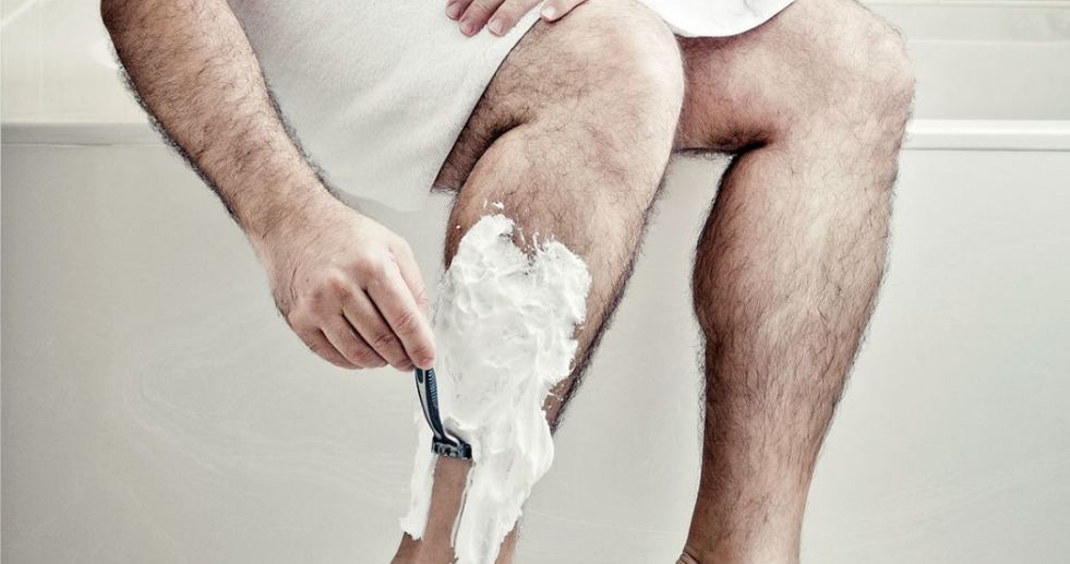 Should Men Shave Their Legs’ Hair