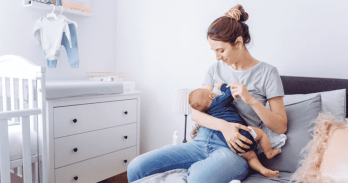 Postpartum Skin Care：Safe Skincare Ingredients and Treatments, for New Mothers