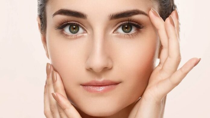 Eyebrow Threading Vs. Waxing: Which is Better for You?