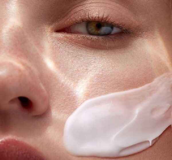 How Often Should You Moisturize Your Face? The Do’s and Dont’s Ulike