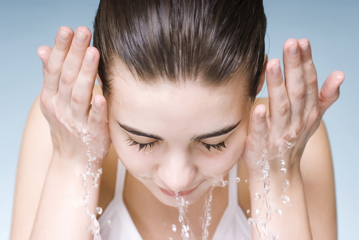 Washing the Face