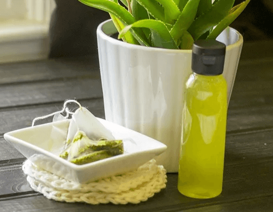Aloe Vera and Green Tea